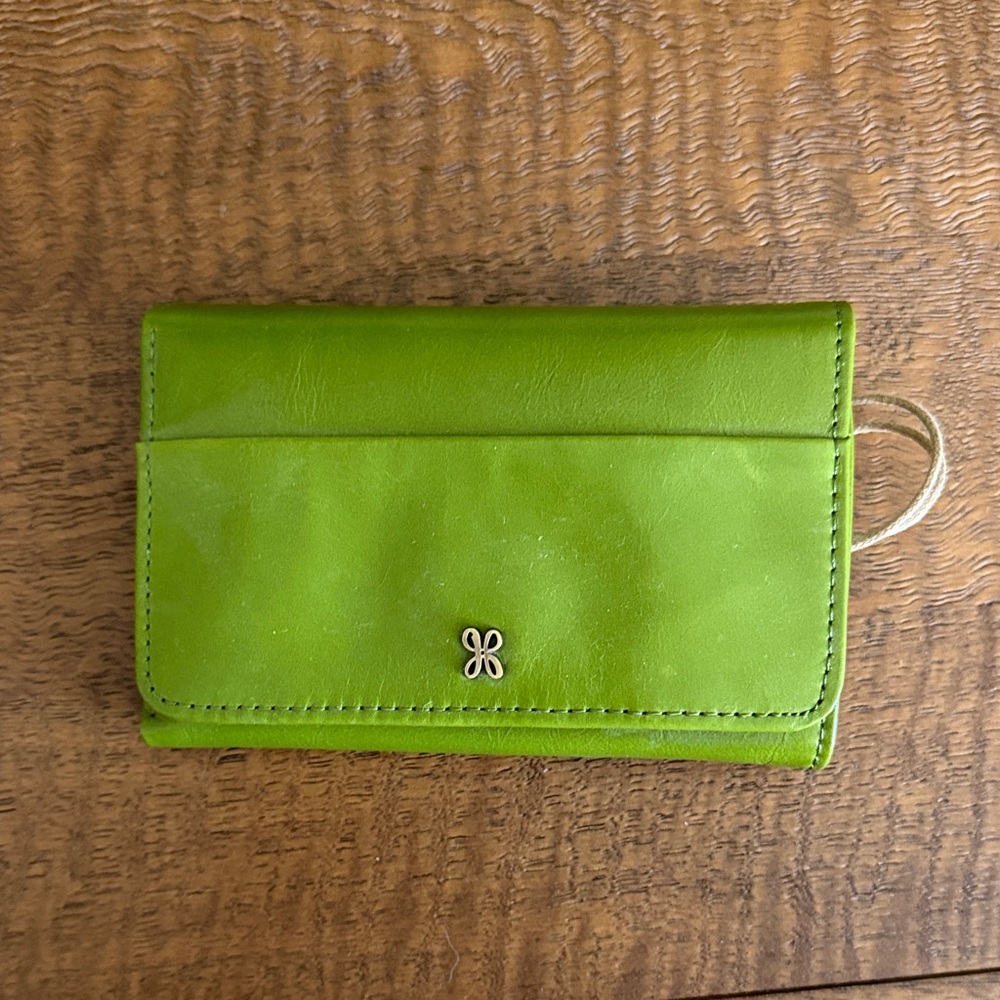 HOBO Green Wallet